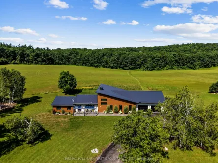 4566 Harwood Road, Hamilton Township, ON K0K 1C0