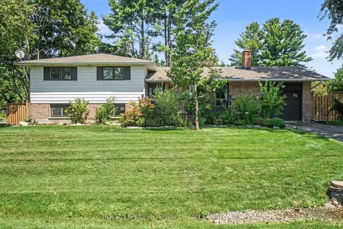 92 Lennox Street S, Ottawa, ON K0A 2Z0