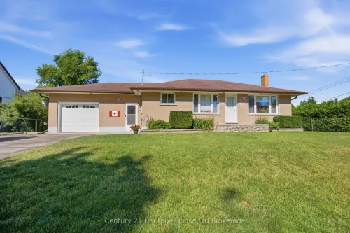 256 Markwell Street, Norfolk, ON N4B 2R2