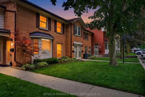 7 Arbour Glen Crescent, London, ON N5Y 1Z9