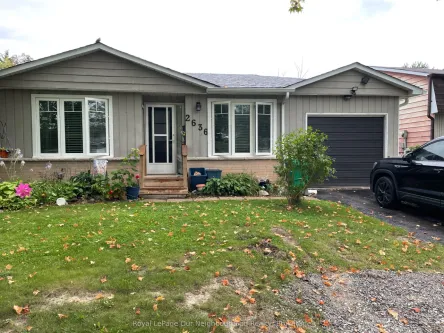 2636 Farmcrest Avenue, Peterborough, ON K9L 1H7