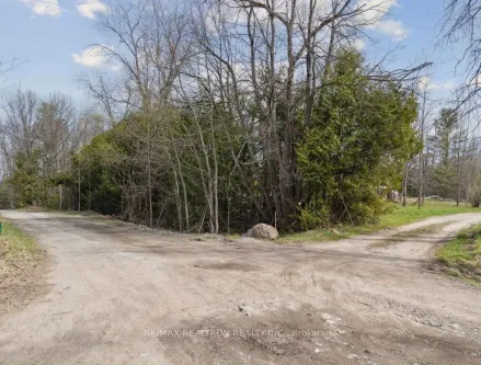 1084A WENONA LODGE Road, Gravenhurst, ON P0E 1N0