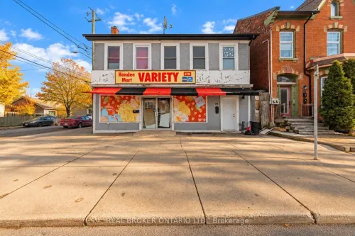 208 Mary Street, Hamilton, ON L8L 4V8