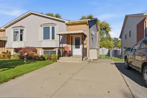 8372 Mundare Crescent, Niagara Falls, ON L2G 7M5