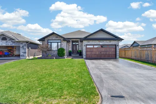 29 Woodburn Drive, Quinte West, ON K8V 0E1